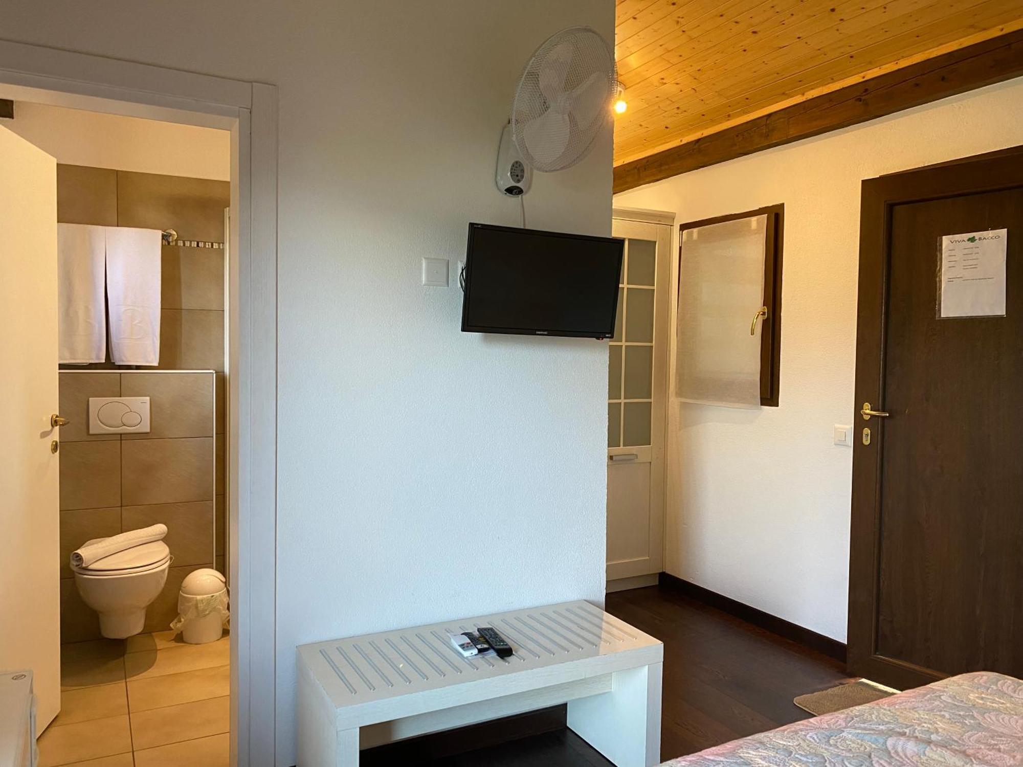 Viva Bacco Bed & Breakfast Gambarogno Luaran gambar